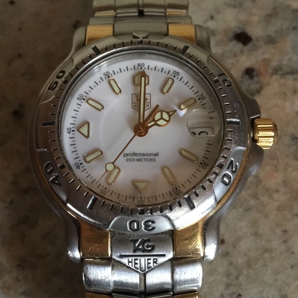 Authentic Tag Heuer WH1251-K1 Stainless Steel 18K Gold Two Tone Unisex Watch - Picture 3 of 12